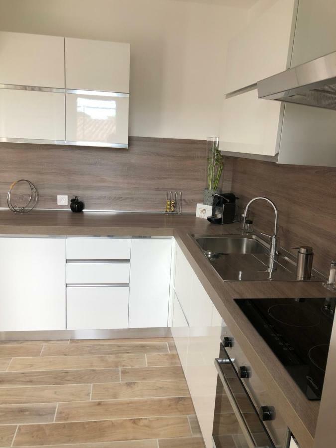 Villa Cocooning Proche Cannes Валорис Екстериор снимка
